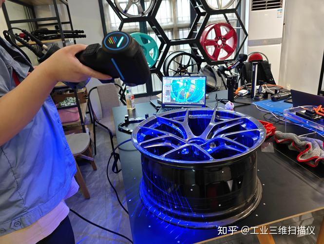 精准捕捉复杂曲面细节 启源视觉在汽车车身与室内环境检测中的应用实践